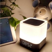 厂家直销七彩LED蓝牙音箱灯触摸插卡充电音箱闹钟灯礼品