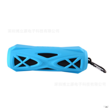 厂家直销新款私模防水蓝牙音箱户外无线迷你蓝牙音箱便携LED电筒图1
