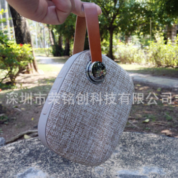 高端布网音箱 布艺蓝牙音响 户外运动蓝牙音箱 挂钩音响厂家直销图2