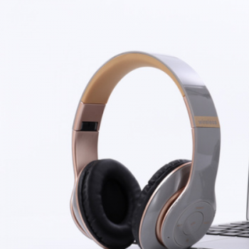蓝牙耳机工厂厂家直销新款SH37头戴式插卡收音机音乐无线蓝牙耳机