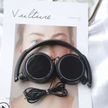 有线头戴式耳机批发礼品手机电脑通用伸缩折叠重低音连线耳机