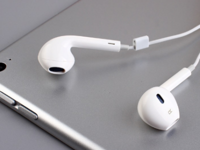 带麦调音量耳机适用于苹果I5/6S/Plus耳机重低音线控耳机 厂家