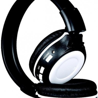 批发插卡耳机，无线插卡耳机2010新产品，头戴式移动插卡耳机