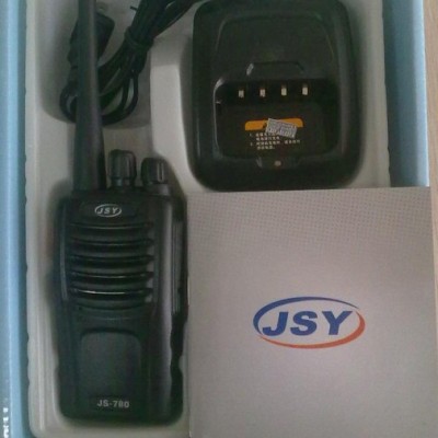 供应捷双英JS780对讲机通讯距离5公里，收音机功能，抗干扰强，抗震防摔