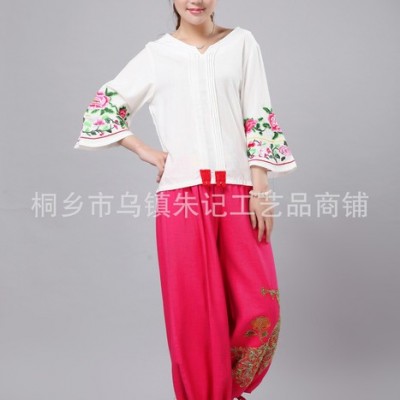 2014新款女士竹节麻绣花上衣 民族风原创设计喇叭袖衬衫