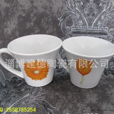 直销创意异型陶瓷杯马克杯喇叭口咖啡杯水杯子浮雕烤花定制