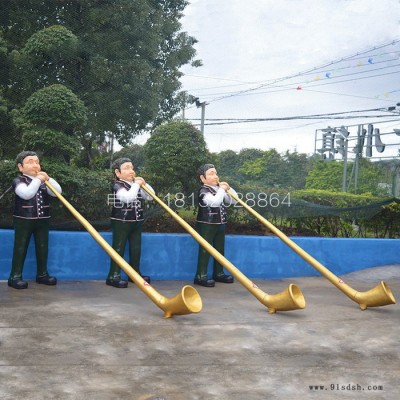 玻璃钢吹号角人物    公园人物雕塑图4