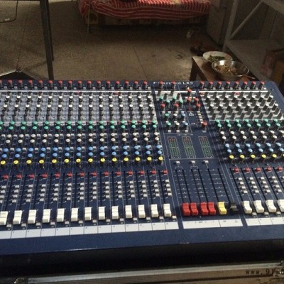 英国 Soundcraft 声艺 LX9-24 专业24路调音台 专业舞台工程演出图2