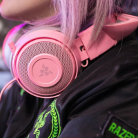 Razer kraken2019 雷蛇北海巨妖游戏耳机头戴式 耳麦粉晶猫耳朵