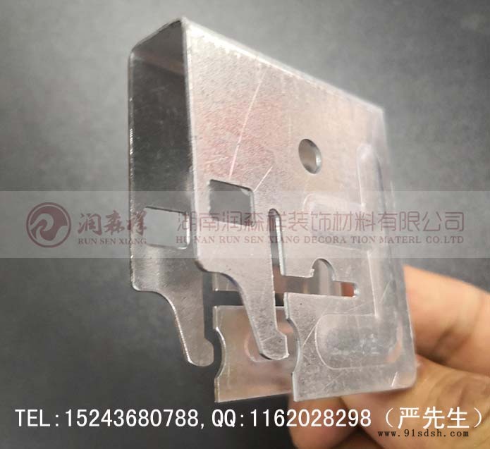 勾搭龙骨厂家/Z型勾搭龙骨/勾搭铝单板龙骨/勾搭吊件图2
