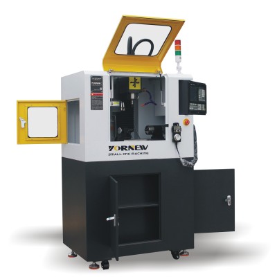 小型四轴加工中心